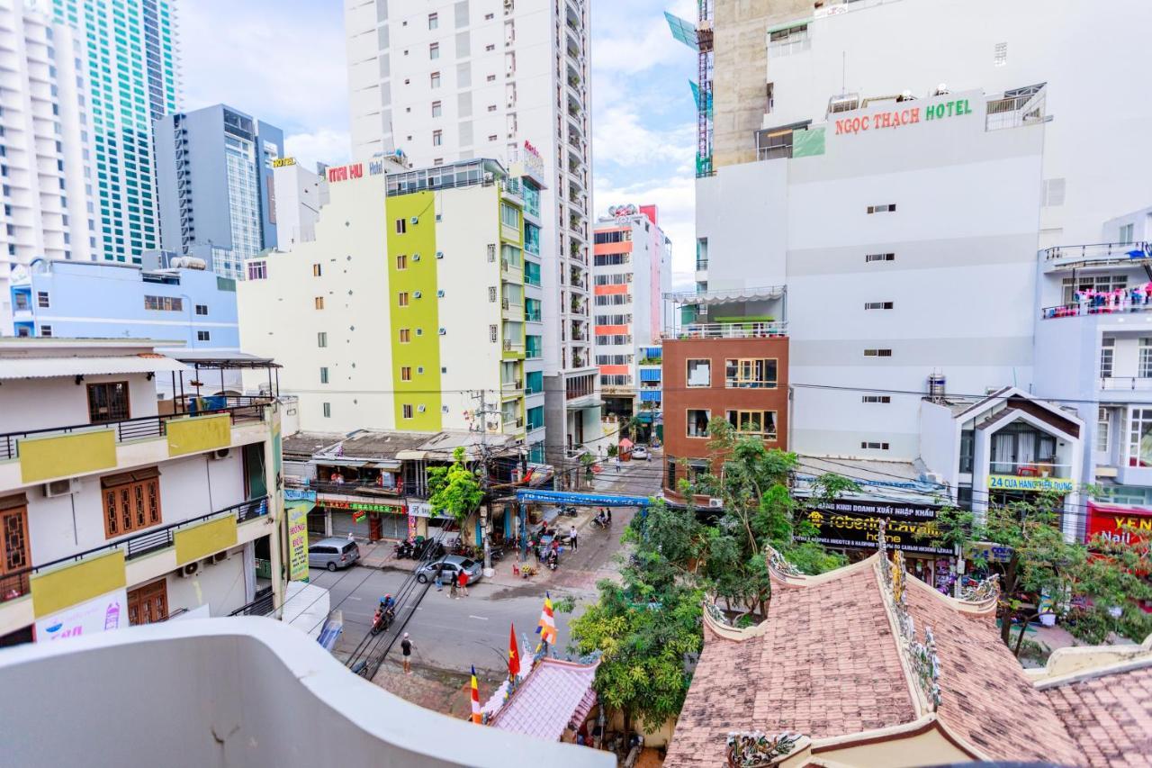 Boutique Hotel La Villa Nha Trang Exterior photo