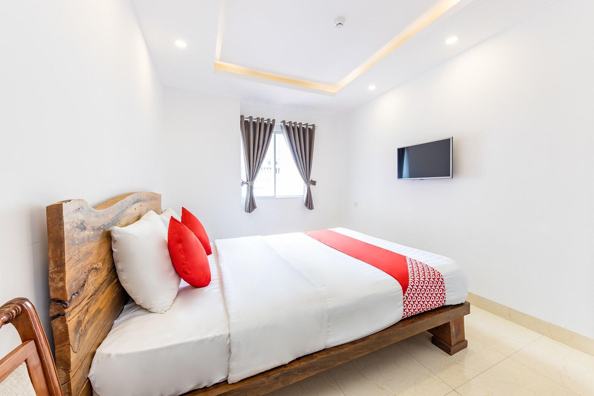 Boutique Hotel La Villa Nha Trang Exterior photo